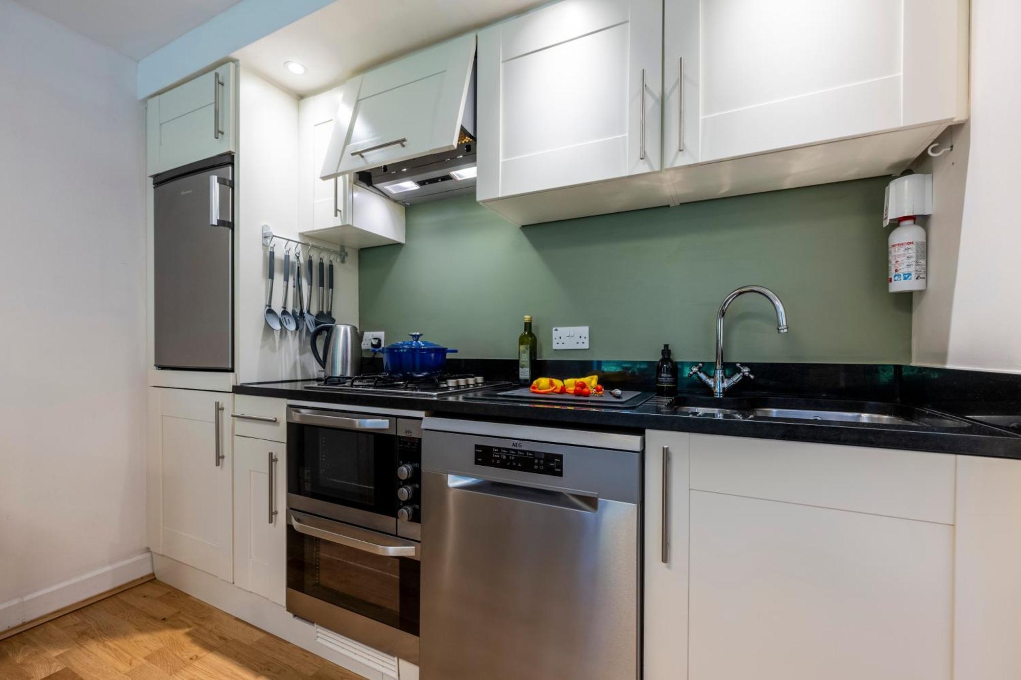 Raven Wing Apartments - Highland Club Scotland حصن أوغسطس المظهر الخارجي الصورة