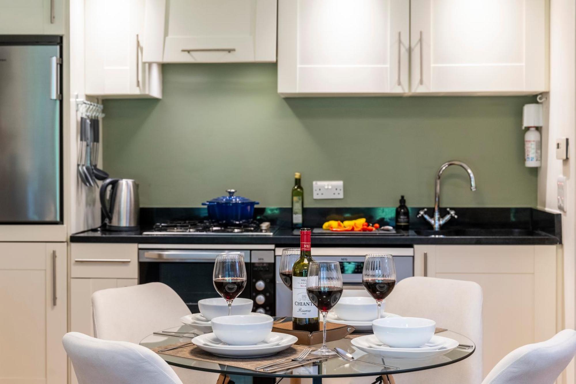 Raven Wing Apartments - Highland Club Scotland حصن أوغسطس المظهر الخارجي الصورة