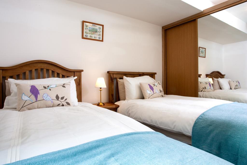 Raven Wing Apartments - Highland Club Scotland حصن أوغسطس الغرفة الصورة